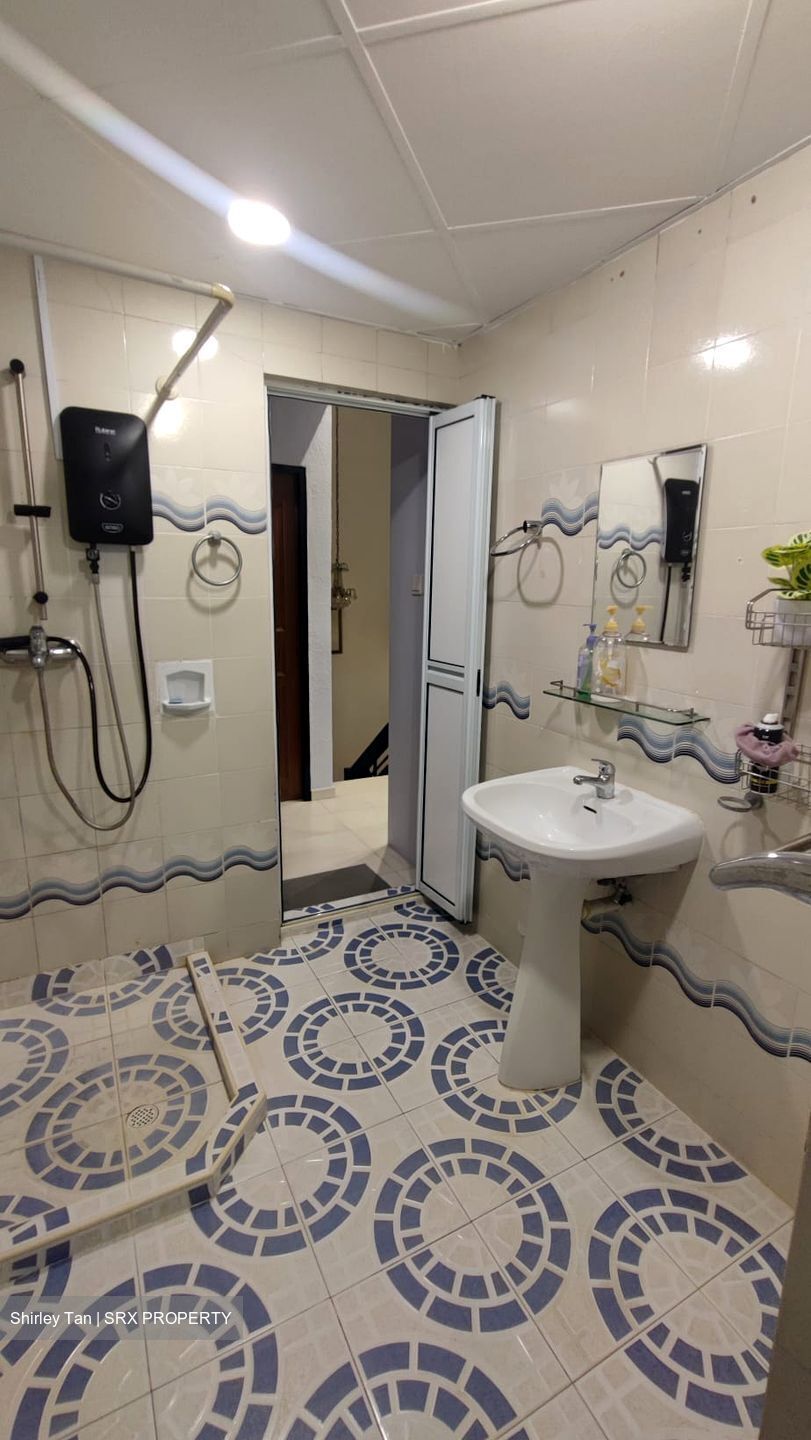 Lakepoint Condominium (D22), Condominium #576308291